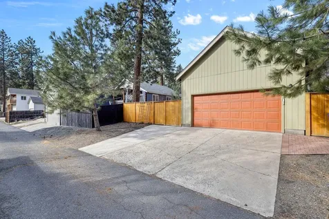 1629 NW Fresno Avenue Bend OR 97703