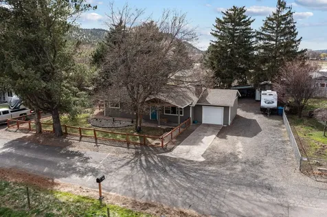 187 NE Orchard Lane Prineville OR 97754