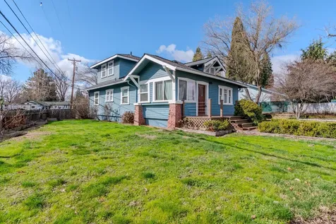 111 Kelso Street Eagle Point OR 97524