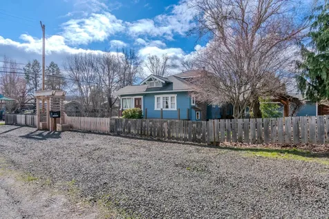 111 Kelso Street Eagle Point OR 97524