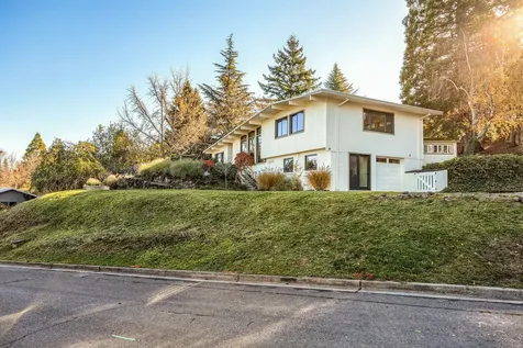 2020 Mohawk Street Ashland OR 97520