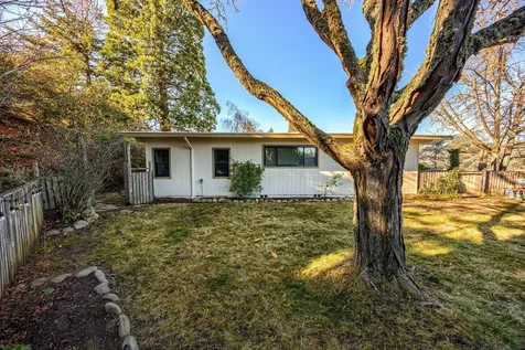 2020 Mohawk Street Ashland OR 97520