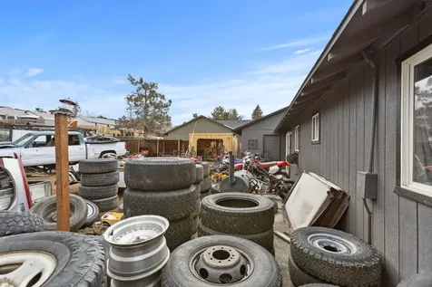 3430 SW Reindeer Avenue Redmond OR 97756