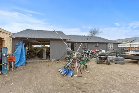 3430 SW Reindeer Avenue Redmond OR 97756