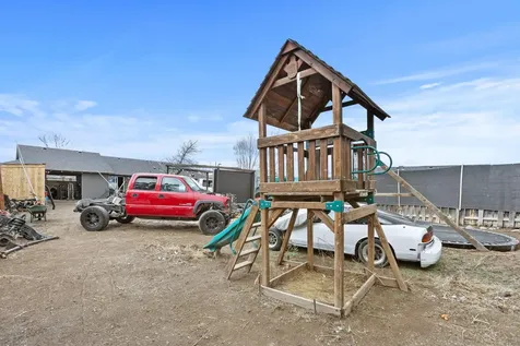 3430 SW Reindeer Avenue Redmond OR 97756