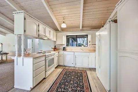 519 Hogan Avenue Medford OR 97504
