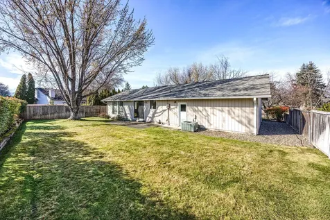 519 Hogan Avenue Medford OR 97504