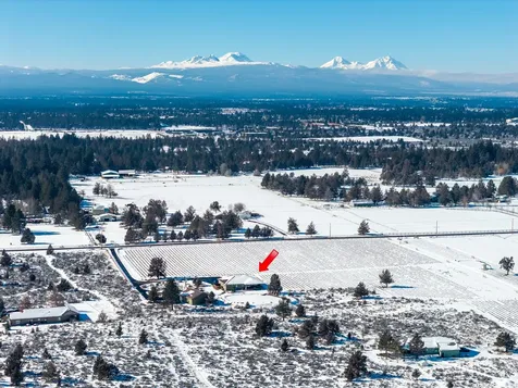 60940 Billadeau Road Bend OR 97702
