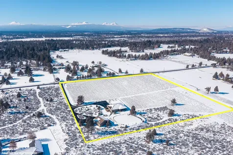 60940 Billadeau Road Bend OR 97702