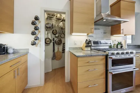 350 Fernwood Drive Ashland OR 97520