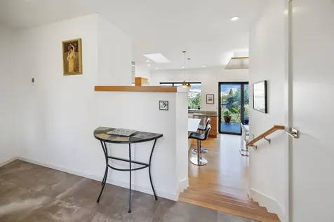 350 Fernwood Drive Ashland OR 97520