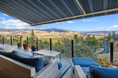350 Fernwood Drive Ashland OR 97520