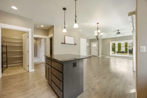 716 Golden Peak Drive Central Point OR 97502