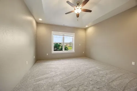 716 Golden Peak Drive Central Point OR 97502