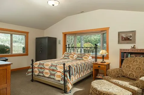 583 Avenue De Teresa Grants Pass OR 97526