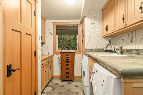 583 Avenue De Teresa Grants Pass OR 97526