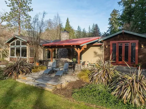 583 Avenue De Teresa Grants Pass OR 97526
