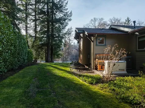 583 Avenue De Teresa Grants Pass OR 97526