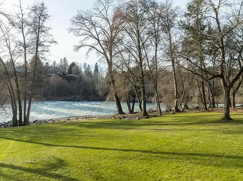 583 Avenue De Teresa Grants Pass OR 97526
