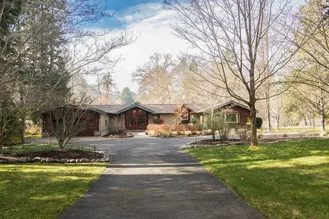 583 Avenue De Teresa Grants Pass OR 97526