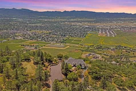3866 Manzanita Heights Drive Medford OR 97504