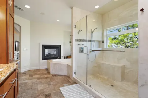 3866 Manzanita Heights Drive Medford OR 97504