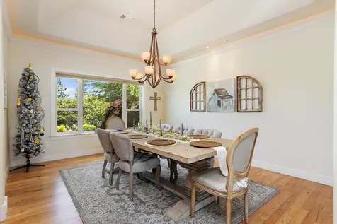 3866 Manzanita Heights Drive Medford OR 97504
