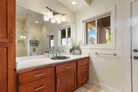 3866 Manzanita Heights Drive Medford OR 97504