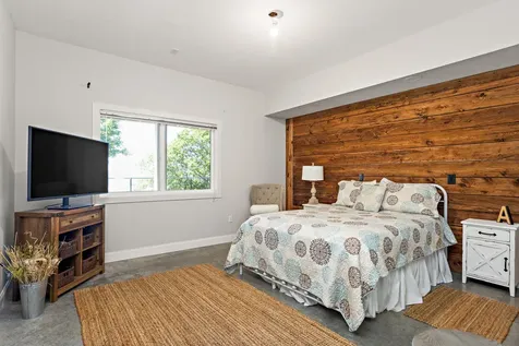 3866 Manzanita Heights Drive Medford OR 97504