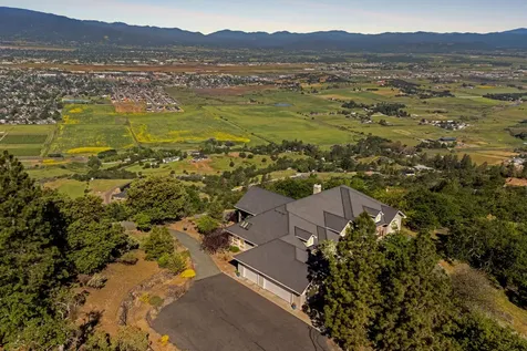 3866 Manzanita Heights Drive Medford OR 97504
