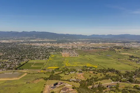 3866 Manzanita Heights Drive Medford OR 97504