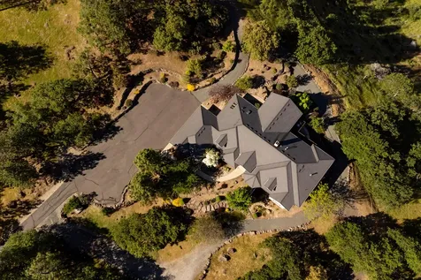 3866 Manzanita Heights Drive Medford OR 97504