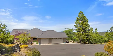 3866 Manzanita Heights Drive Medford OR 97504