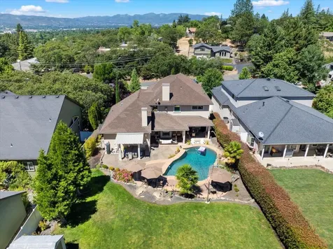351 Stanford Avenue Medford OR 97504