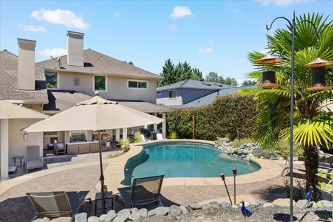 351 Stanford Avenue Medford OR 97504