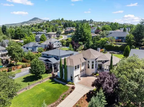 351 Stanford Avenue Medford OR 97504