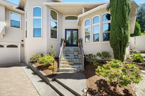 351 Stanford Avenue Medford OR 97504