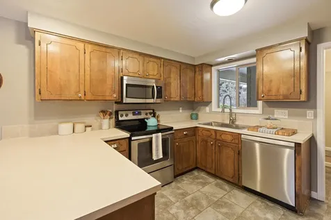 19760 Poplar Street Bend OR 97702