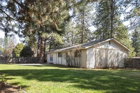 19760 Poplar Street Bend OR 97702