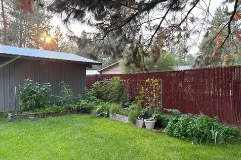 19760 Poplar Street Bend OR 97702