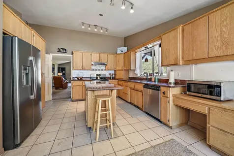 1595 Rogue River Highway Gold Hill OR 97525