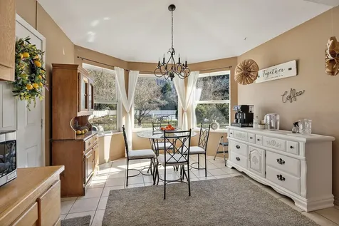 1595 Rogue River Highway Gold Hill OR 97525