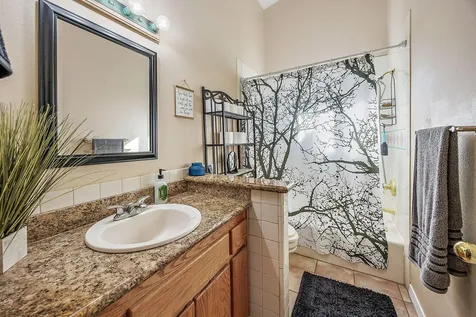 1595 Rogue River Highway Gold Hill OR 97525