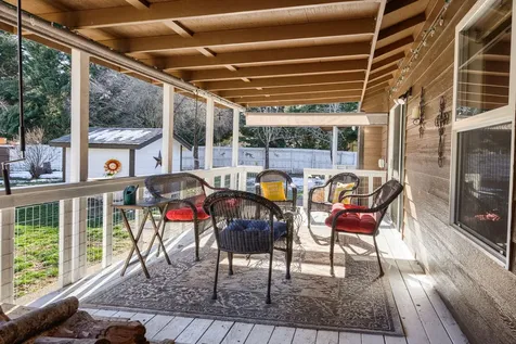1595 Rogue River Highway Gold Hill OR 97525