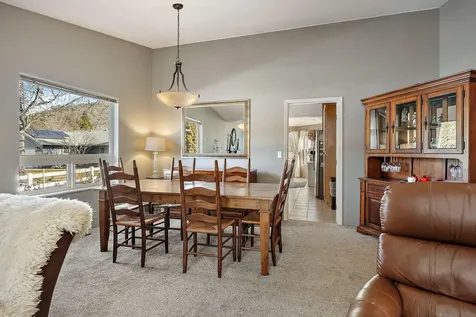 1595 Rogue River Highway Gold Hill OR 97525