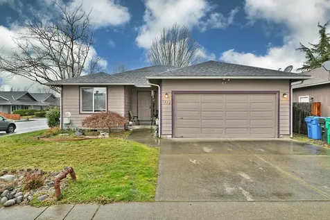 1378 Moon Glo Drive Grants Pass OR 97527
