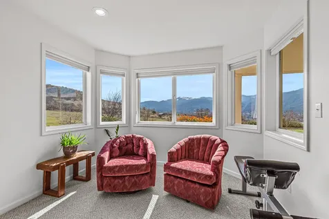 1720 N Mountain Avenue Ashland OR 97520