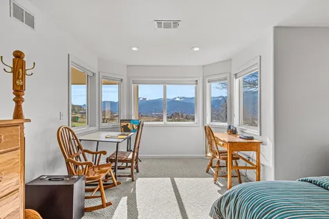 1720 N Mountain Avenue Ashland OR 97520