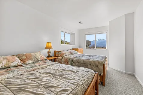 1720 N Mountain Avenue Ashland OR 97520
