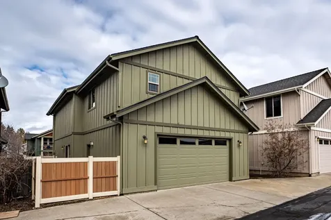 20212 Merriewood Lane Bend OR 97702